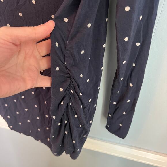 A Glow Maternity Top with Polka Dots Size Medium - Maternity - Picture 8 of 10